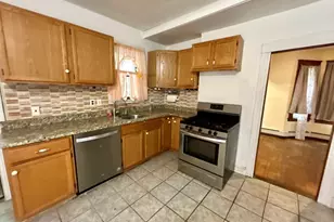 3 Gloucester Rd, Worcester, MA 01607 - Photo 2