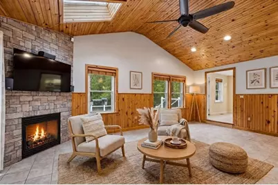 9 Robinhood Road, Tyngsborough, MA 01879 - Photo 10