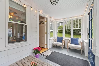 4 Western Ave, Wakefield, MA 01880 - Photo 4