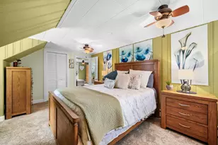 42 Walnut St, Saugus, MA 01906 - Photo 22
