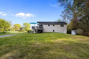 560 Auburn St, Bridgewater, MA 02324 - Photo 32