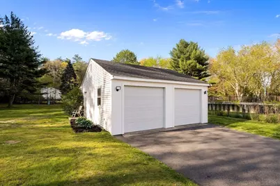 560 Auburn Street, Bridgewater, MA 02324 - Photo 30