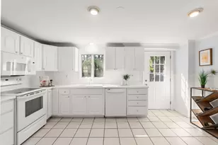 215 Cross St, Belmont, MA 02478 - Photo 10