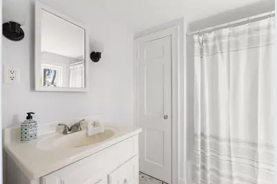 215 Cross St, Belmont, MA 02478 - Photo 14