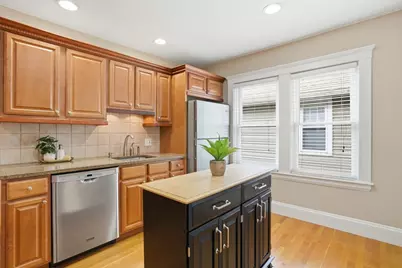 32 Eddy St #3, Waltham, MA 02453 - Photo 10