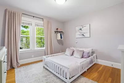 32 Eddy St #3, Waltham, MA 02453 - Photo 6