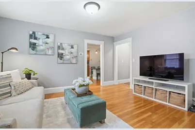 32 Eddy St #3, Waltham, MA 02453 - Photo 2
