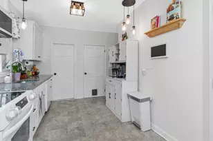 34 Marvel St, Taunton, MA 02780 - Photo 14