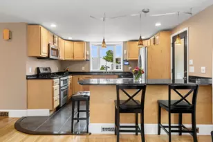 21 Leggs Hill Rd, Marblehead, MA 01945 - Photo 6