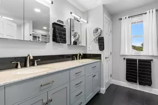 21 Leggs Hill Rd, Marblehead, MA 01945 - Photo 18