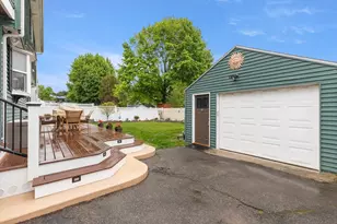 21 Leggs Hill Rd, Marblehead, MA 01945 - Photo 34