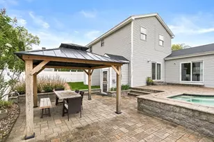 54 McDonald Rd, Wilmington, MA 01887 - Photo 26