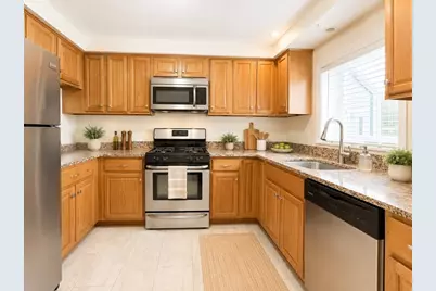4 Alcott Circle #4, Taunton, MA 02780 - Photo 4