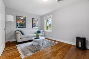 26 Neponset Ave, Boston, MA 02131 - Photo 22