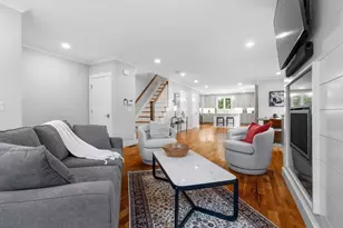 26 Neponset Ave, Boston, MA 02131 - Photo 12