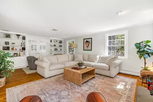 101 Bird St, Needham, MA 02492 - Photo 14