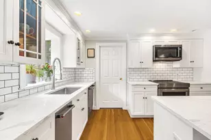 101 Bird St, Needham, MA 02492 - Photo 12