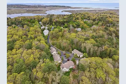 17 Hannah Brook Waye #9, Marshfield, MA 02050 - Photo 2