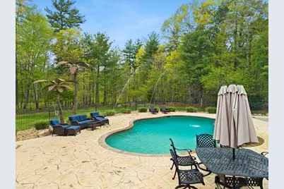 4 Alberta Ln, Lakeville, MA 02347 - Photo 8
