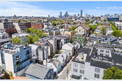 223 Bolton St, Boston, MA 02127 - Photo 26