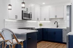 1721 Centre St, Boston, MA 02132 - Photo 2