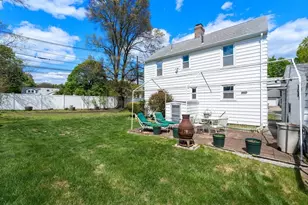 5 Olde Field Rd, Newton, MA 02459 - Photo 2