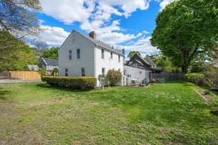 5 Olde Field Rd, Newton, MA 02459 - Photo 22