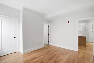 13 Langmaid Ave, Somerville, MA 02145 - Photo 10