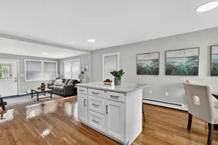 19 Barber St, Medway, MA 02053 - Photo 10