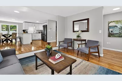 19 Barber St #B, Medway, MA 02053 - Photo 8