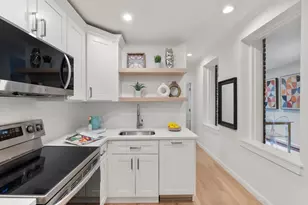 9 Hancock St, Boston, MA 02114 - Photo 6