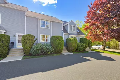 11 Pinecrest Village #11, Hopkinton, MA 01748 - Photo 2