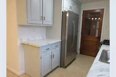 6 Bristol St, Lowell, MA 01852 - Photo 26