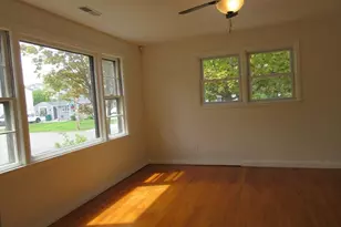 6 Bristol St, Lowell, MA 01852 - Photo 18