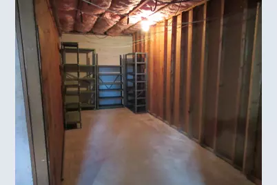 6 Bristol St, Lowell, MA 01852 - Photo 36