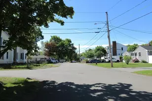 6 Bristol St, Lowell, MA 01852 - Photo 36