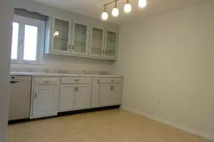 6 Bristol St, Lowell, MA 01852 - Photo 24