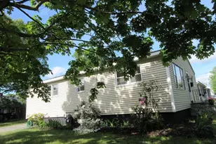 6 Bristol St, Lowell, MA 01852 - Photo 36