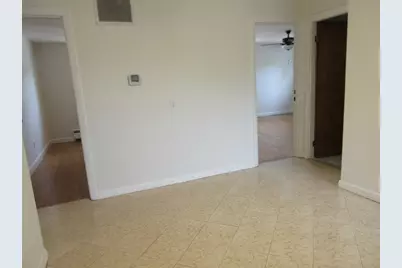 6 Bristol St, Lowell, MA 01852 - Photo 16