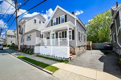 136 Field St, New Bedford, MA 02740 - Photo 2