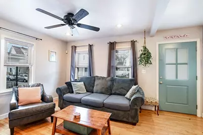 136 Field St, New Bedford, MA 02740 - Photo 4