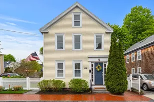 28 Dove St, Newburyport, MA 01950 - Photo 1