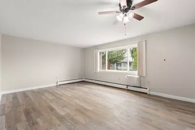 76 Mitchell Dr #76, Chicopee, MA 01022 - Photo 6