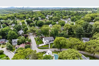 2 Atherton Rd, Winchester, MA 01890 - Photo 2