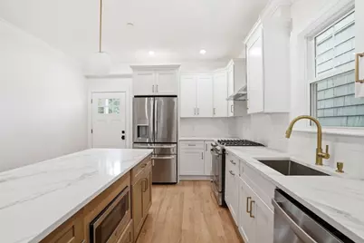 13 Langmaid Ave #1, Somerville, MA 02145 - Photo 2