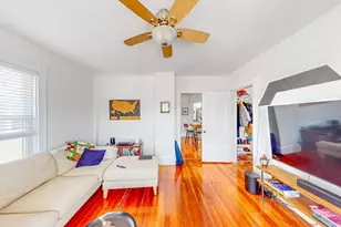 60-62 Kenneth St, Newton, MA 02461 - Photo 4