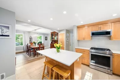 9 Running Brook Cir, Ashland, MA 01721 - Photo 6