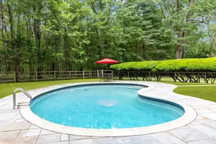 135 Milton St, Milton, MA 02186 - Photo 30