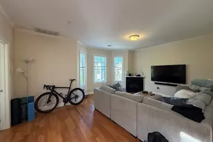 9 Marney St, Cambridge, MA 02141 - Photo 6