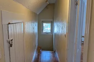 12 Newbern Ave, Medford, MA 02155 - Photo 10